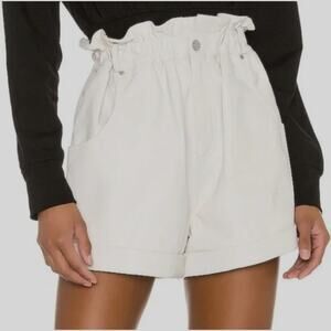 GRLFRND Leather Shorts SZ large white‎ shorts NWOT